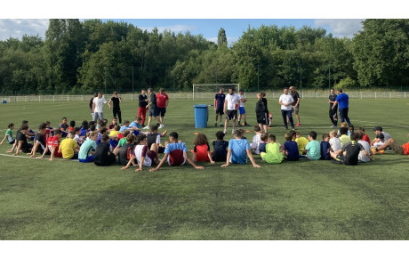 PREMIÈRE JOURNÉE DU GRAND STAGE DU FC LA MONTAGNE 